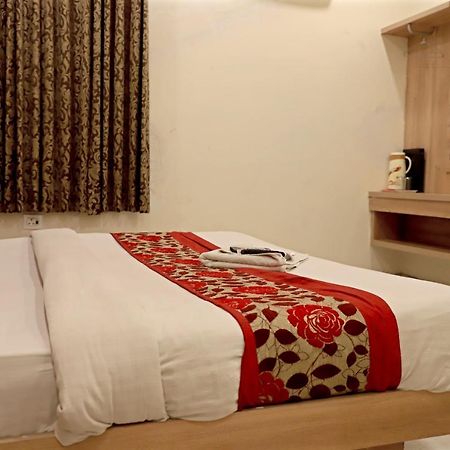 Hotel Klick International At "5 Min Walking " From New Delhi Railway Station エクステリア 写真