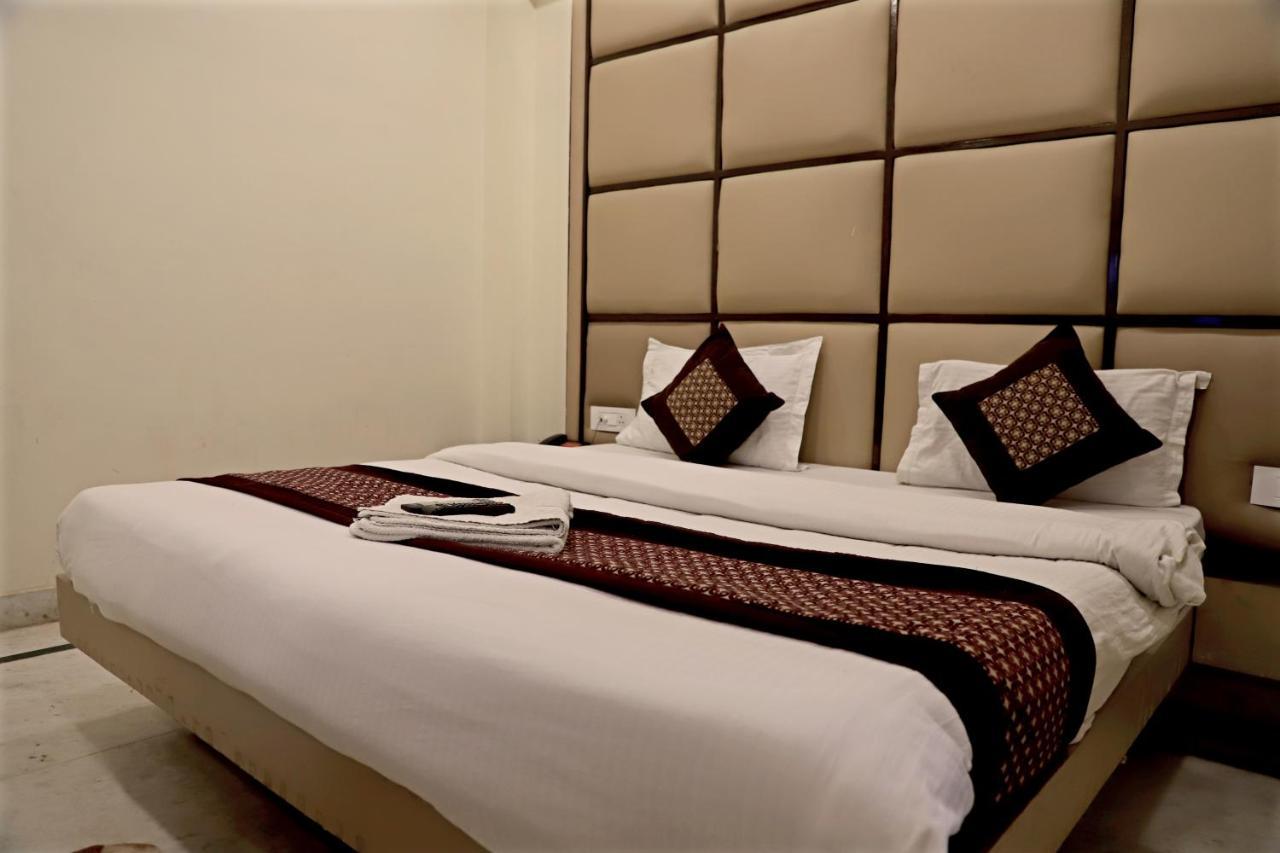 Hotel Klick International At "5 Min Walking " From New Delhi Railway Station エクステリア 写真