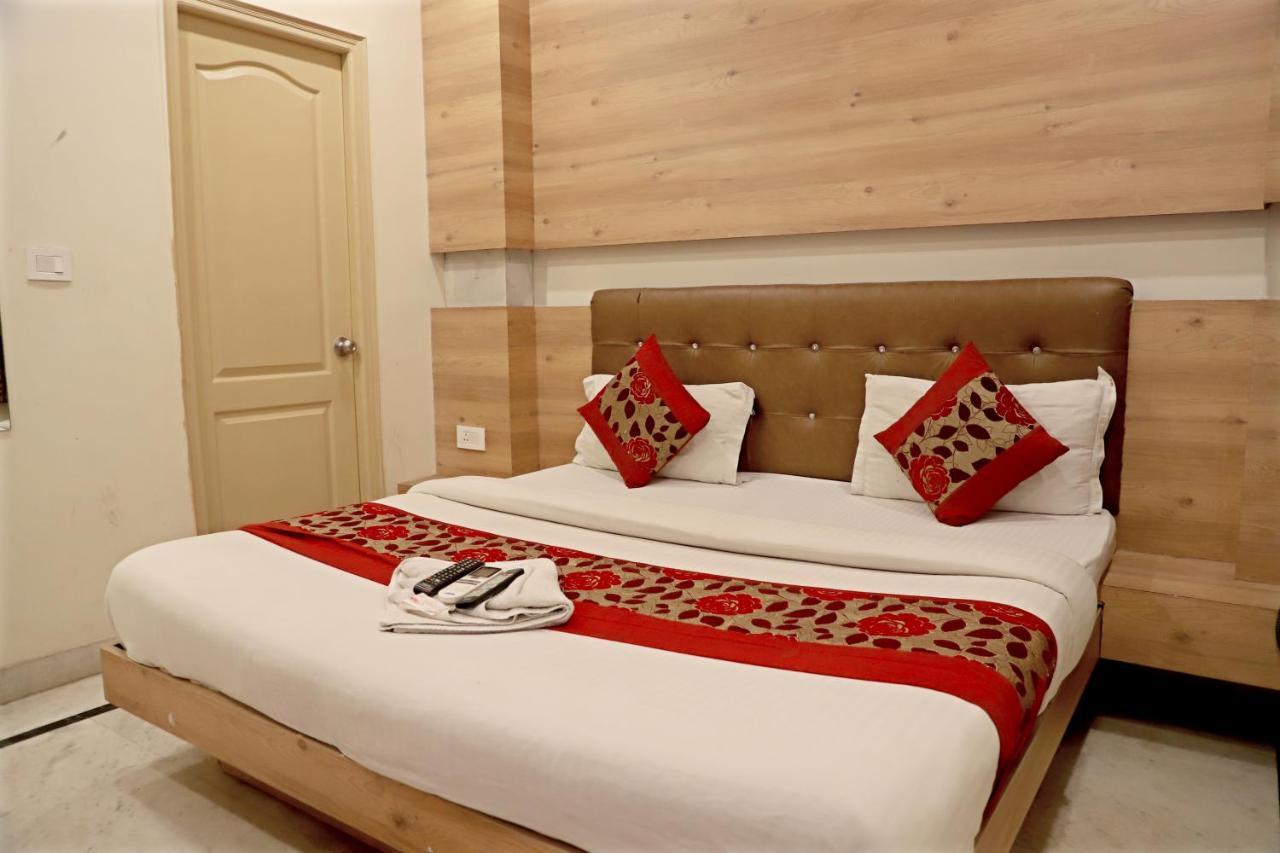 Hotel Klick International At "5 Min Walking " From New Delhi Railway Station エクステリア 写真