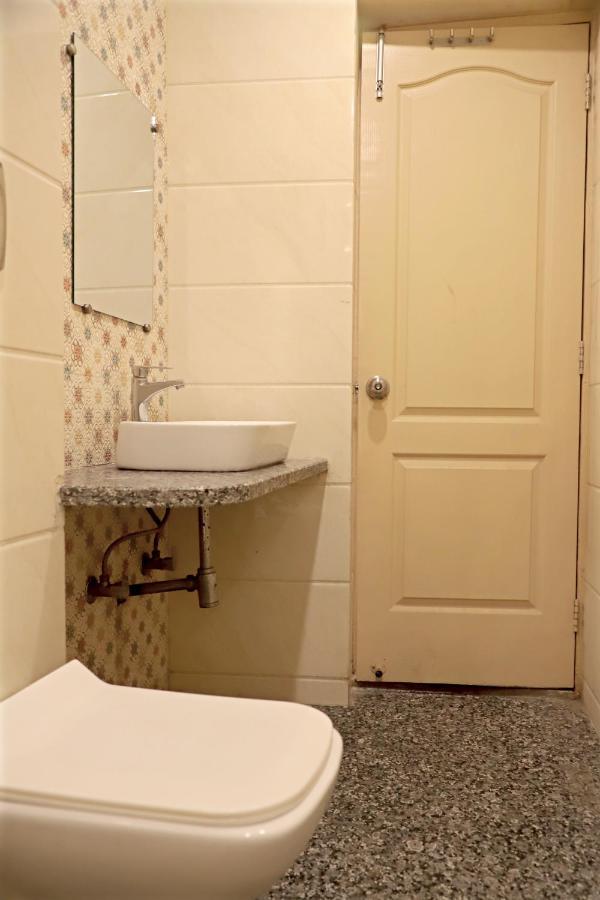Hotel Klick International At "5 Min Walking " From New Delhi Railway Station エクステリア 写真