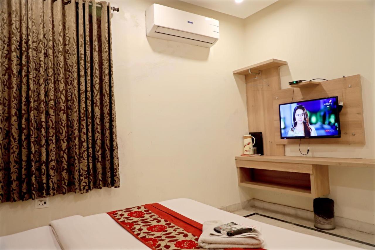Hotel Klick International At "5 Min Walking " From New Delhi Railway Station エクステリア 写真